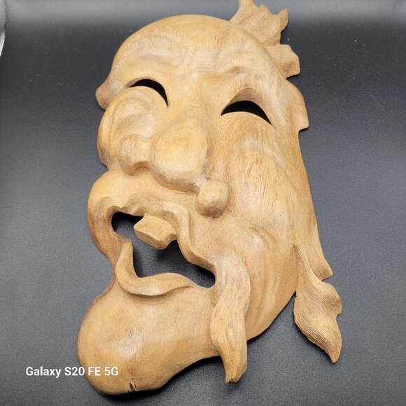 Natural Wood Hanging Wall Decor Carving - Laughing Face Hand Carved - Picture 1 of 15
